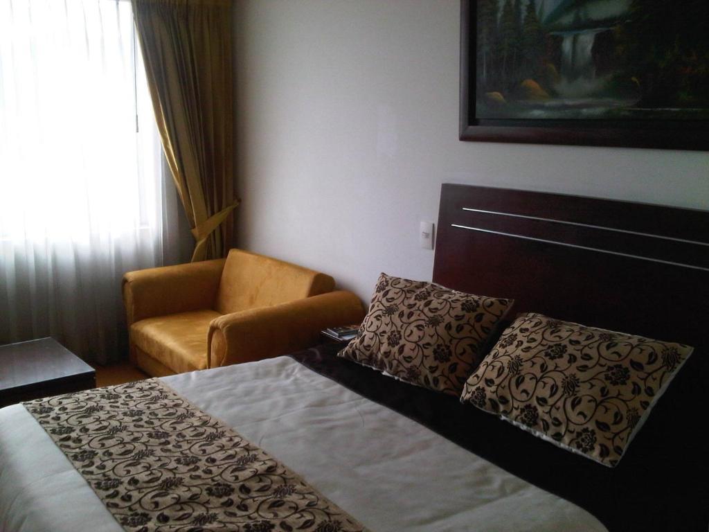 Hotel Risot Bogota Room photo